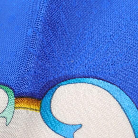 HERMES White Silk Scarf - Picture 4 of 5